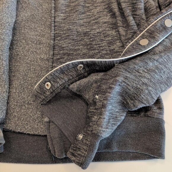 Victoriaβs Secret PINK Sz XS Snap Button Sleeve Full Zip Hoodie Gray Sweater Top - Picture 7 of 11